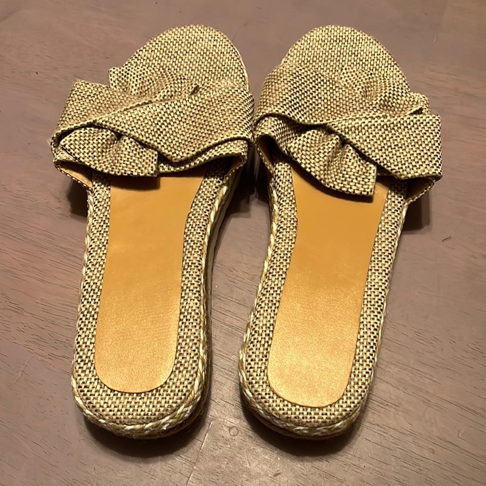 platform sandals size 9.5
